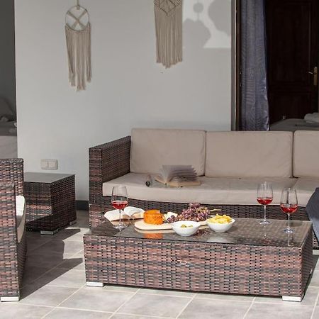 Casa Marlay Spacious, Heated Pool, Bbq & Fast Wi-Fi Only 15 Minutes Walk To Town ปลายาบลังกา ภายนอก รูปภาพ