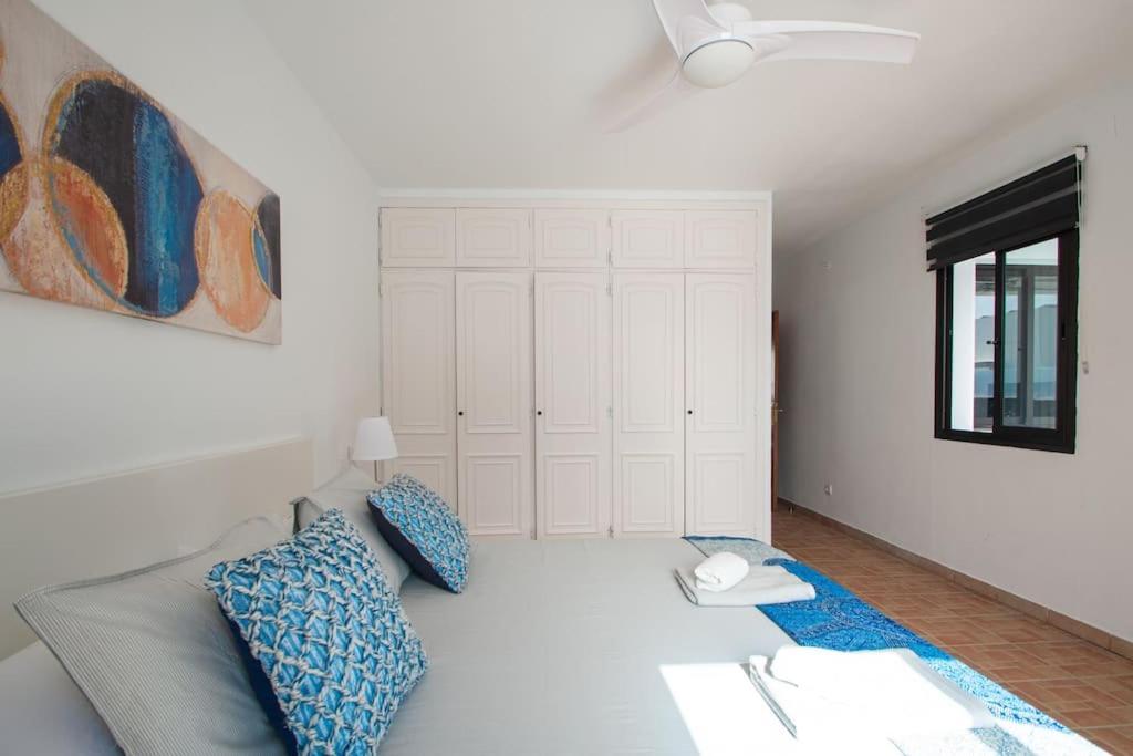 Casa Marlay Spacious, Heated Pool, Bbq & Fast Wi-Fi Only 15 Minutes Walk To Town ปลายาบลังกา ภายนอก รูปภาพ