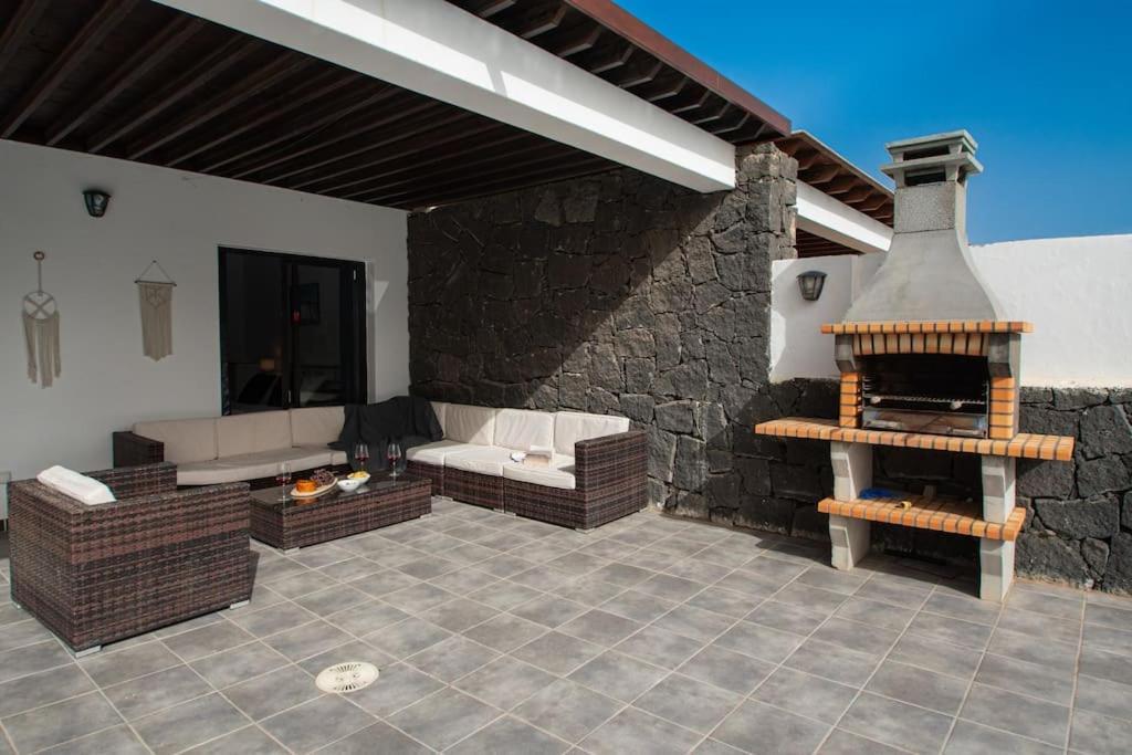 Casa Marlay Spacious, Heated Pool, Bbq & Fast Wi-Fi Only 15 Minutes Walk To Town ปลายาบลังกา ภายนอก รูปภาพ