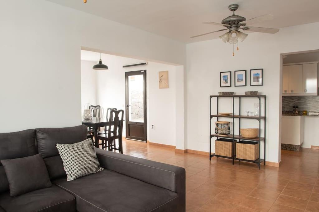Casa Marlay Spacious, Heated Pool, Bbq & Fast Wi-Fi Only 15 Minutes Walk To Town ปลายาบลังกา ภายนอก รูปภาพ