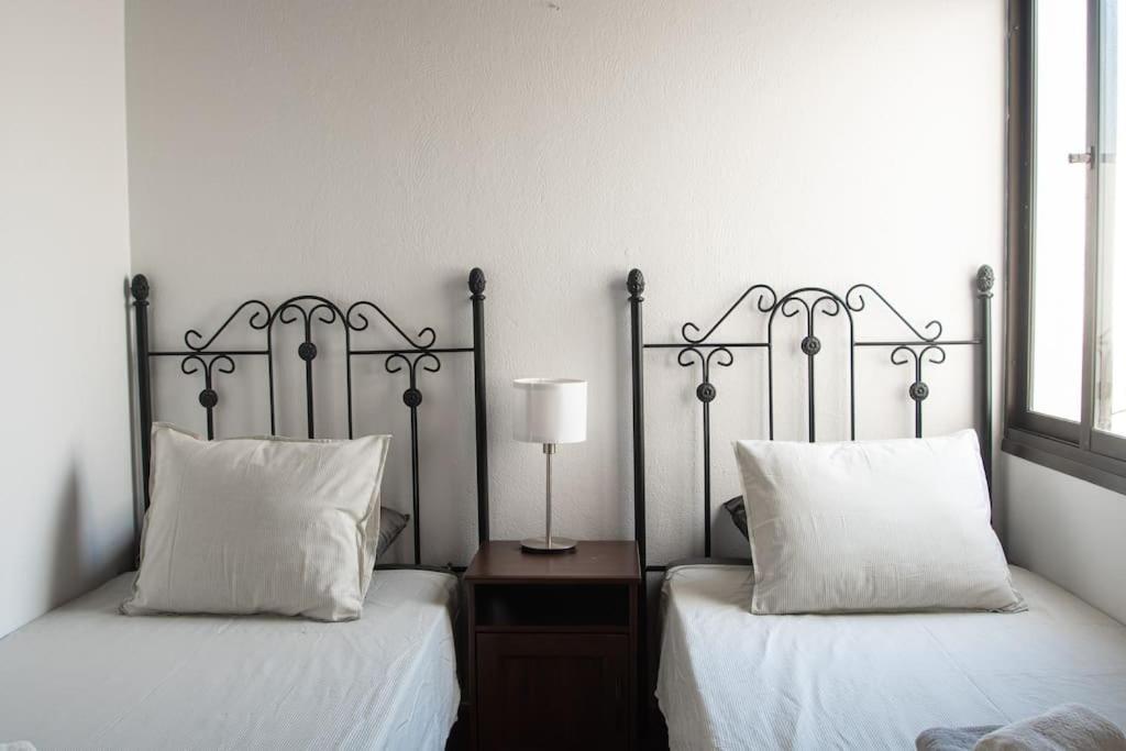 Casa Marlay Spacious, Heated Pool, Bbq & Fast Wi-Fi Only 15 Minutes Walk To Town ปลายาบลังกา ภายนอก รูปภาพ