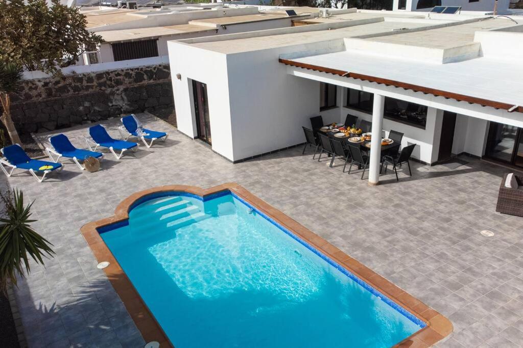 Casa Marlay Spacious, Heated Pool, Bbq & Fast Wi-Fi Only 15 Minutes Walk To Town ปลายาบลังกา ภายนอก รูปภาพ