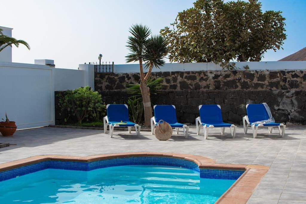 Casa Marlay Spacious, Heated Pool, Bbq & Fast Wi-Fi Only 15 Minutes Walk To Town ปลายาบลังกา ภายนอก รูปภาพ